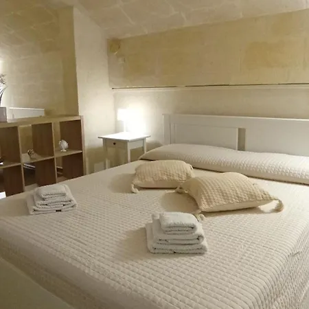 Ristel Casa Apartment *